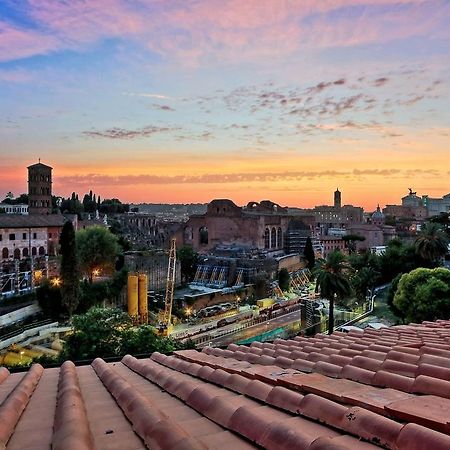 Fori Imperiali Apartment روما المظهر الخارجي الصورة
