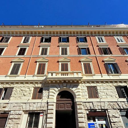 Fori Imperiali Apartment روما المظهر الخارجي الصورة