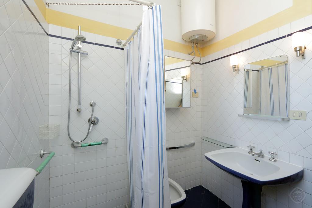 Fori Imperiali Apartment روما المظهر الخارجي الصورة