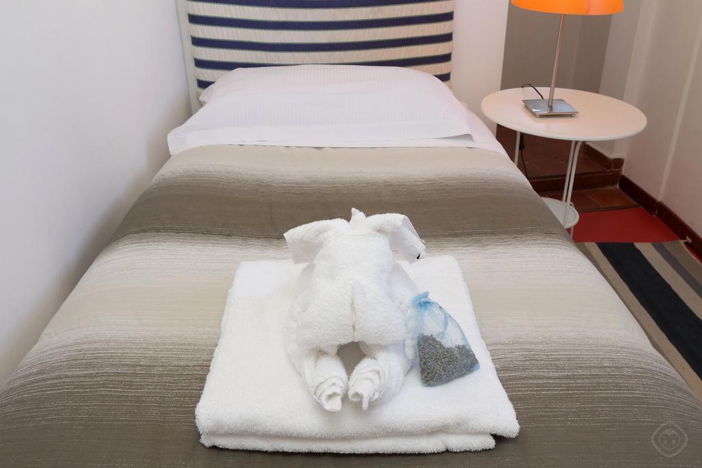 Fori Imperiali Apartment روما الغرفة الصورة
