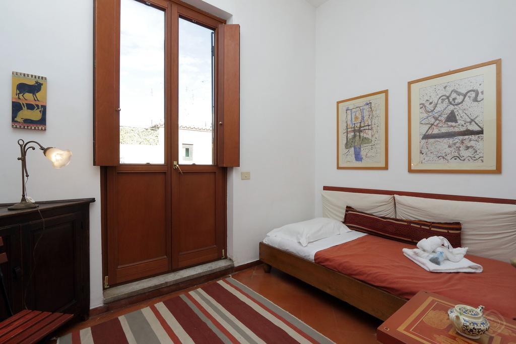 Fori Imperiali Apartment روما الغرفة الصورة